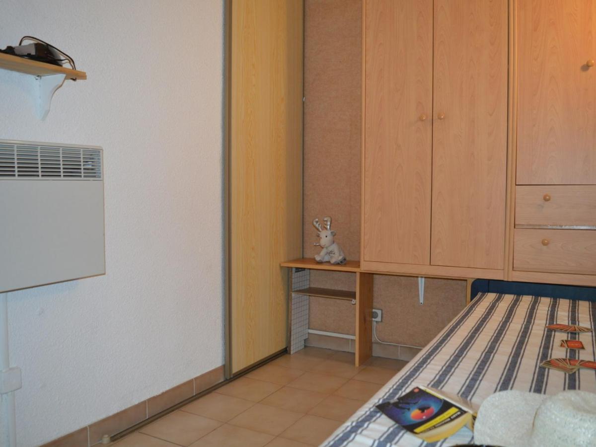 Studio Cabine A St-Raphael Avec Terrasse Et Parking, A 100M De La Plage - Fr-1-226A-23 Saint-Raphaël Buitenkant foto