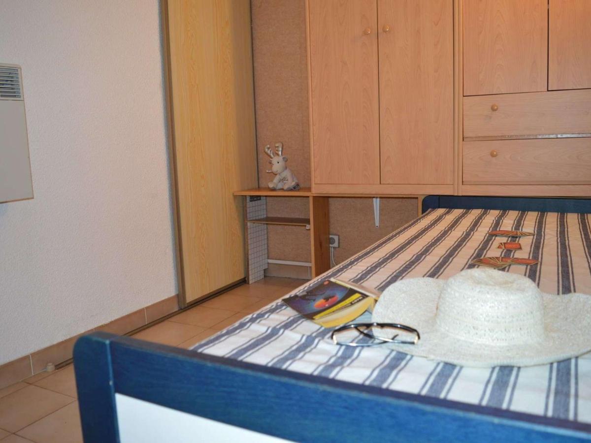 Studio Cabine A St-Raphael Avec Terrasse Et Parking, A 100M De La Plage - Fr-1-226A-23 Saint-Raphaël Buitenkant foto